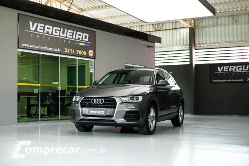 Audi Q3 1.4 TFSI Ambiente S Tronic 4 portas