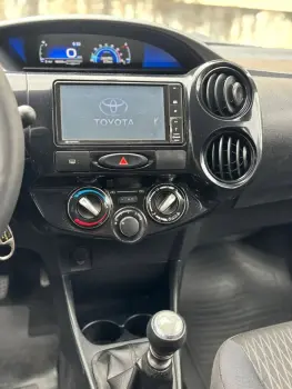 ETIOS 1.5 X Sedan 16V