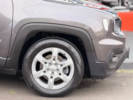 Renegade Sport T270 1.3 TB 4x2 Flex Aut.