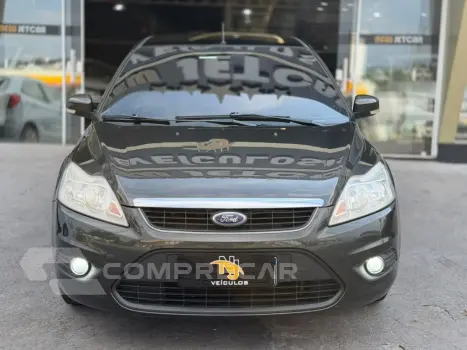 Focus Sedan 2.0 16V/2.0 16V Flex 4p