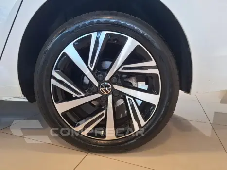 Virtus 1.0 4P 200 TSI FLEX HIGHLINE AUTOMÁTICO