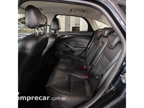 FOCUS 2.0 TITANIUM PLUS SEDAN 16V FLEX 4P POWERSHIFT