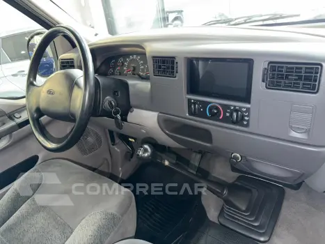 F250 XLT 4.2 6C