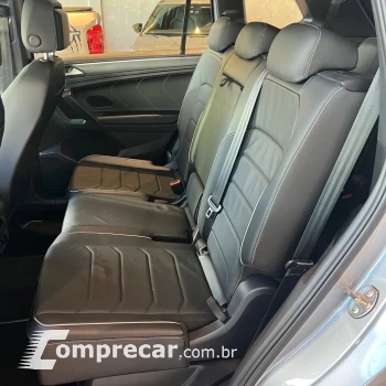 TIGUAN Allspac R-Line 300 TSI 2.0