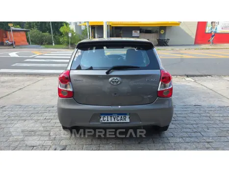 ETIOS 1.5 XS 16V FLEX 4P AUTOMÁTICO