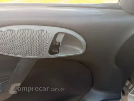 Saveiro CL/ Summer 1.8 Mi e 1.8