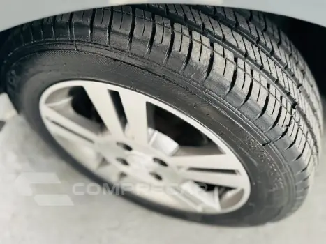 AGILE 1.4 MPFI LTZ 8V