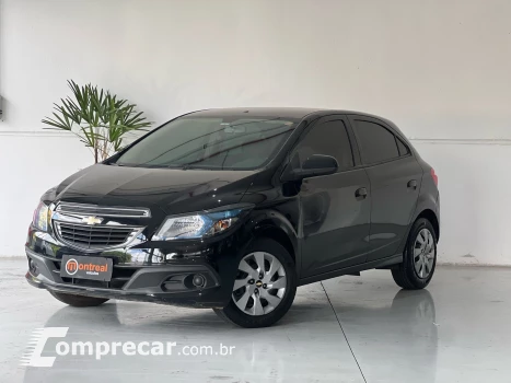 CHEVROLET ONIX 1.4 MPFI LT 8V 4 portas