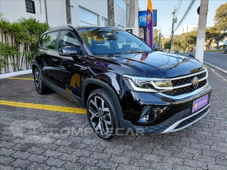 TAOS 1.4 250 TSI TOTAL FLEX HIGHLINE AUTOMÁTICO