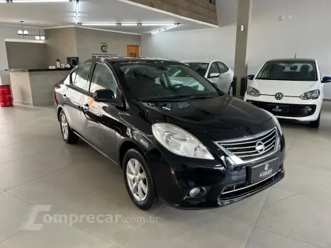 VERSA SL 1.6 16V Flex Fuel 4p Mec.