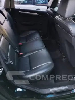 B 180 1.7 4P AUTOMÁTICO