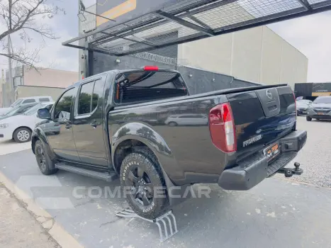 Frontier 2.5 XE TURBO DIESEL CABINE DUPLA