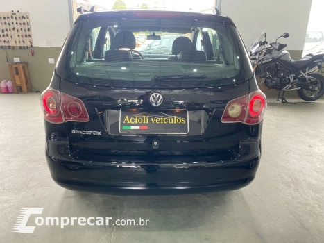 Spacefox 1.6 Mi 8V Flex 4P Manual
