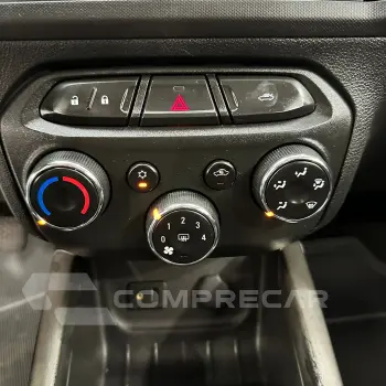 ONIX HATCH LT 1.0 8V FlexPower 5p Mec.