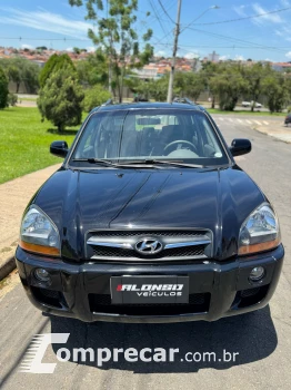 TUCSON 2.0 MPFI GLS 4X2 16V 143cv 2WD