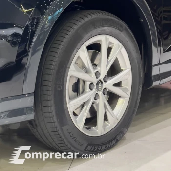 Q3 SPB Performance 2.0 TFSI Tipt. Quatt.