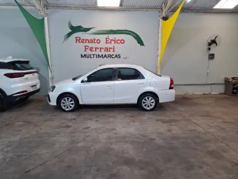 ETIOS 1.5 X Plus Sedan 16V