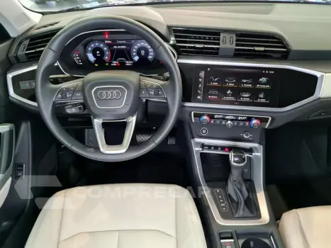 Q3 PERFORMANCE 2.0 TFSI QUATTRO