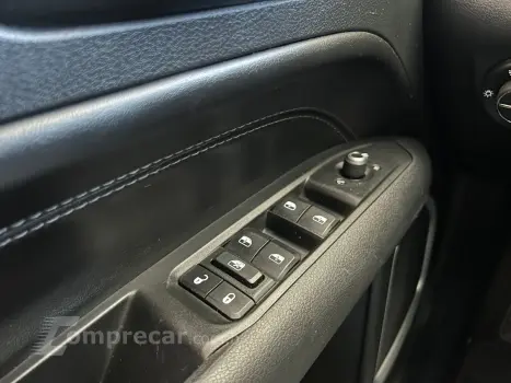 COMPASS LONG. T270 1.3 TB 4x2 Flex Aut.