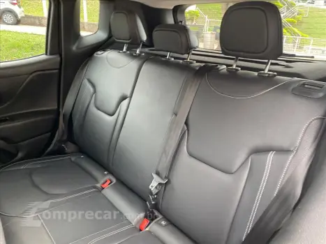 RENEGADE 1.3 T270 TURBO FLEX AT6