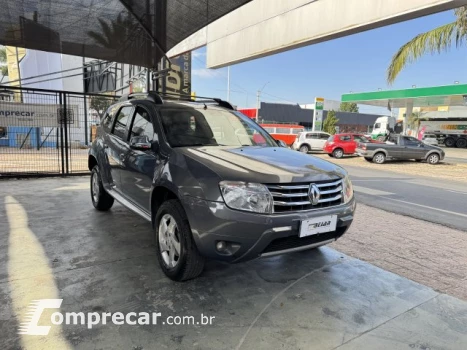 DUSTER - 2.0 DYNAMIQUE 4X2 16V 4P AUTOMÁTICO