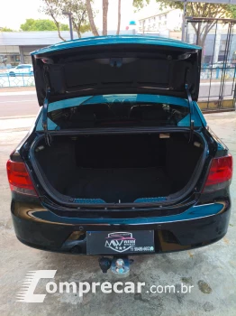 VOYAGE 1.0 MI 8V