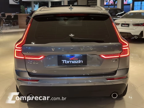 XC40 2.0 T5 Momentum AWD Geartronic