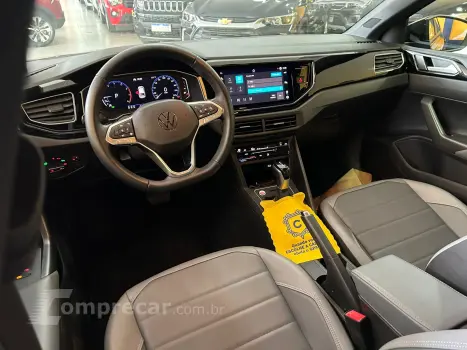 Nivus Highline 1.0 200 TSI Flex Aut.