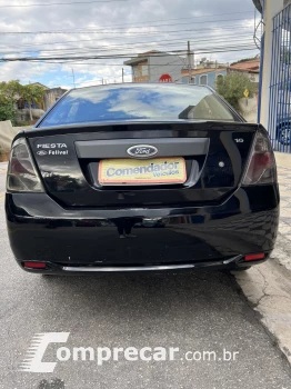 FIESTA 1.0 MPI First Sedan 8V