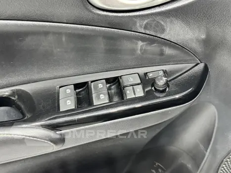 YARIS 1.5 16V FLEX XLS CONNECT MULTIDRIVE