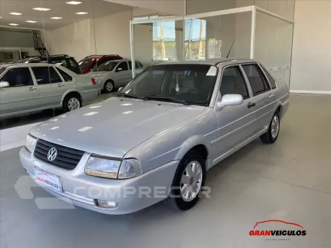 Volkswagen SANTANA 2.0 MI 8V GASOLINA 4P MANUAL 4 portas