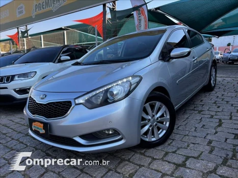Kia CERATO 1.6 SX 16V 4 portas