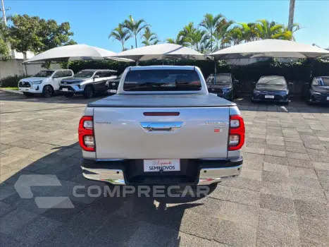 HILUX 2.8 D-4D TURBO DIESEL CD SRX 4X4 AUTOMÁTICO
