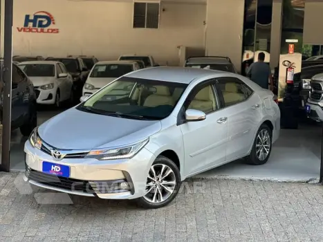 Toyota COROLLA ALTISFLEX 4 portas