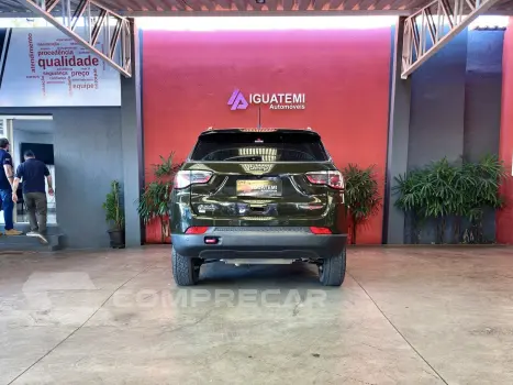 COMPASS 2.0 16V DIESEL TRAILHAWK 4X4 AUTOMÁTICO