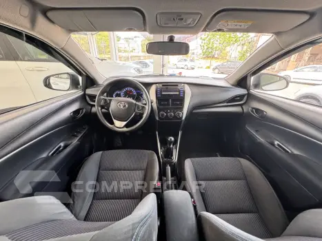 YARIS 1.5 16V FLEX SEDAN XL MANUAL