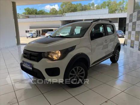 Fiat MOBI 1.0 EVO FLEX LIKE. MANUAL 4 portas