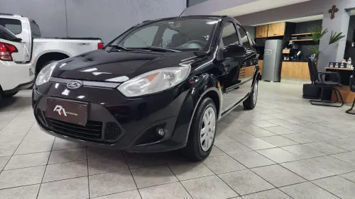 FORD Fiesta SE 1.6 8V Flex 5p 4 portas