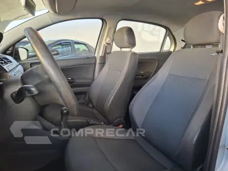 VOYAGE 1.0 12V MPI Totalflex