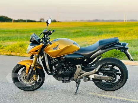 CB 600F HORNET