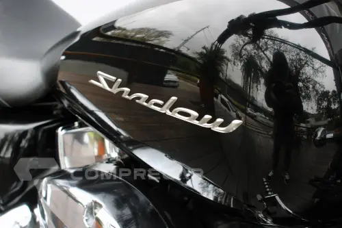 HONDA SHADOW 750