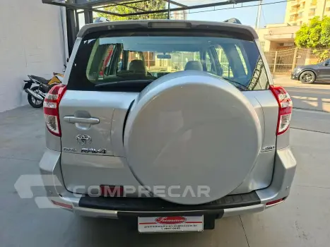 Rav4 2.4 4X4 16V Gasolina 4P Automático