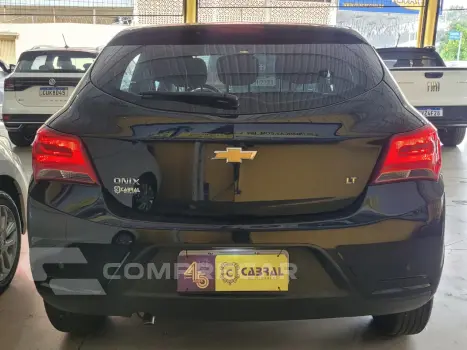 ONIX HATCH LT 1.0 8V FlexPower 5p Mec.