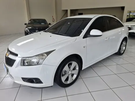 CHEVROLET Cruze Sedan 1.8 16V 4P LT ECOTEC FLEX AUTOMÁTICO 4 portas