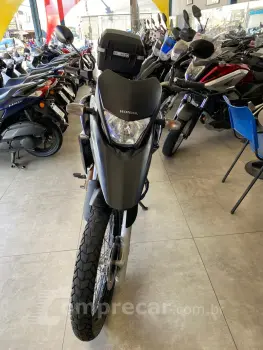 HONDA xre 300