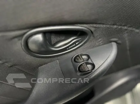 PALIO 1.0 MPI FIRE CELEBRATION 8V FLEX 4P MANUAL
