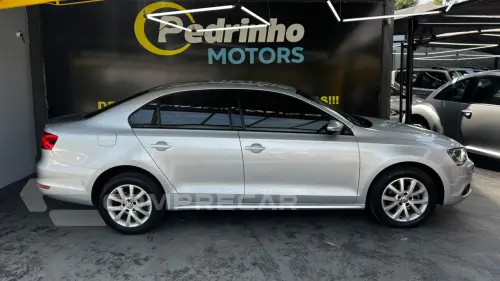 Jetta 2.0 4P FLEX AUTOMÁTICO