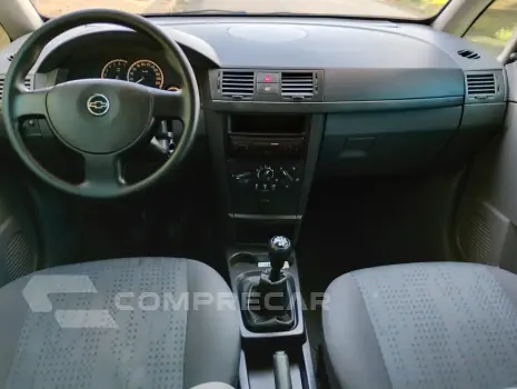 MERIVA 1.8 MPFI JOY 8V