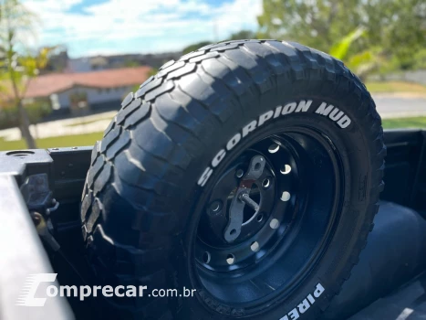 DEFENDER 2.5 SW HCPU 130 4X4 TURBO DIESEL 4P MANUAL