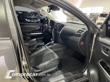 L200 TRITON 2.4 16V Turbo Sport Hpe-s CD 4X4